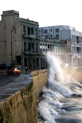 Read Waves Crashing Against the Sea Wall at Malecon Havana Cuba Journal: 150 Page Lined Notebook/Diary - NOT A BOOK file in ePub